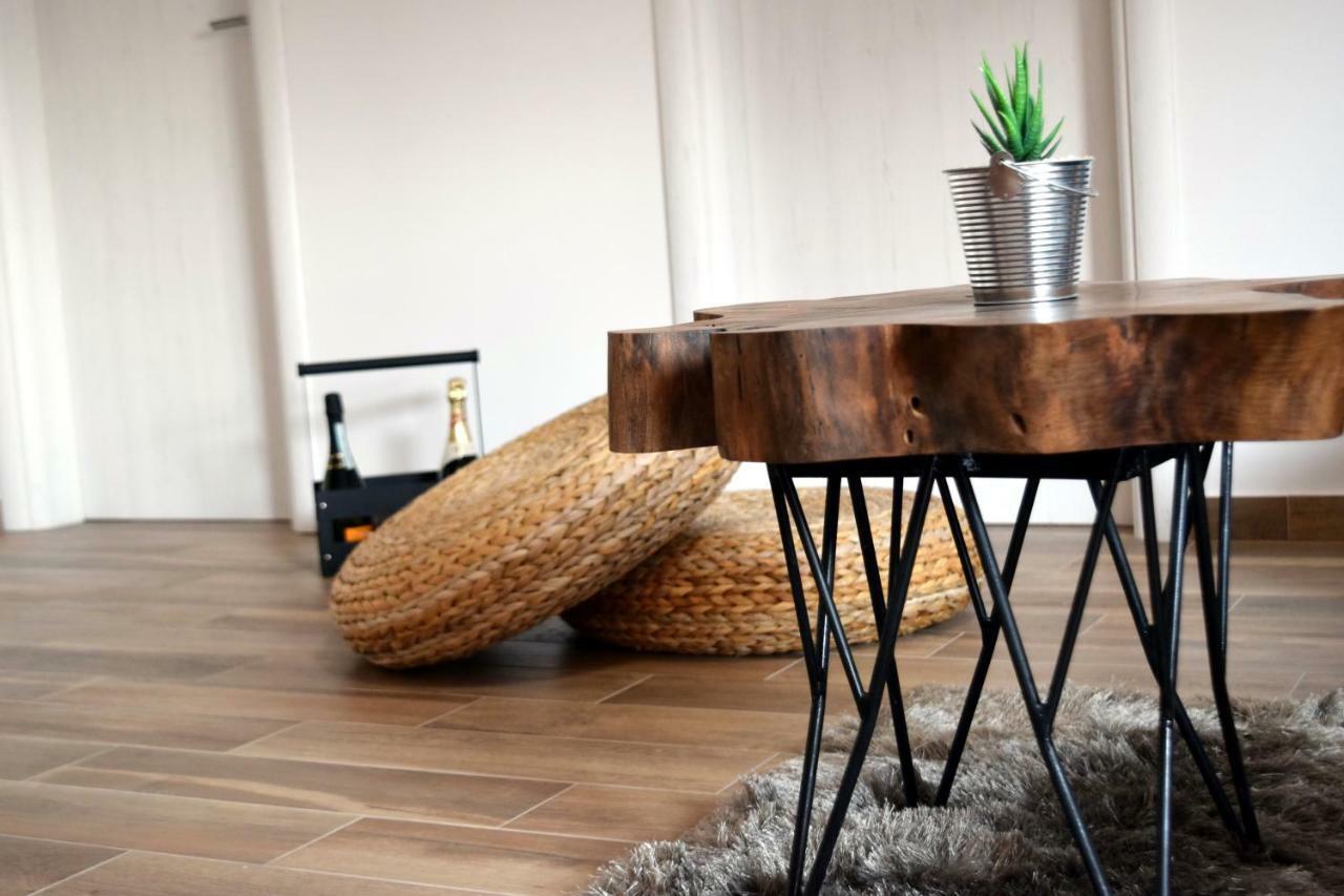Luxury Apartment Ledo โรกอซนิซา ภายนอก รูปภาพ