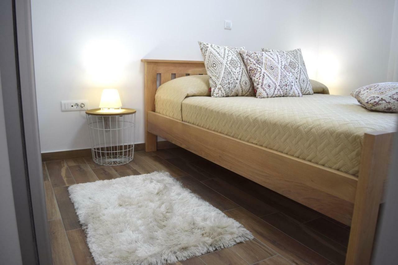 Luxury Apartment Ledo โรกอซนิซา ภายนอก รูปภาพ